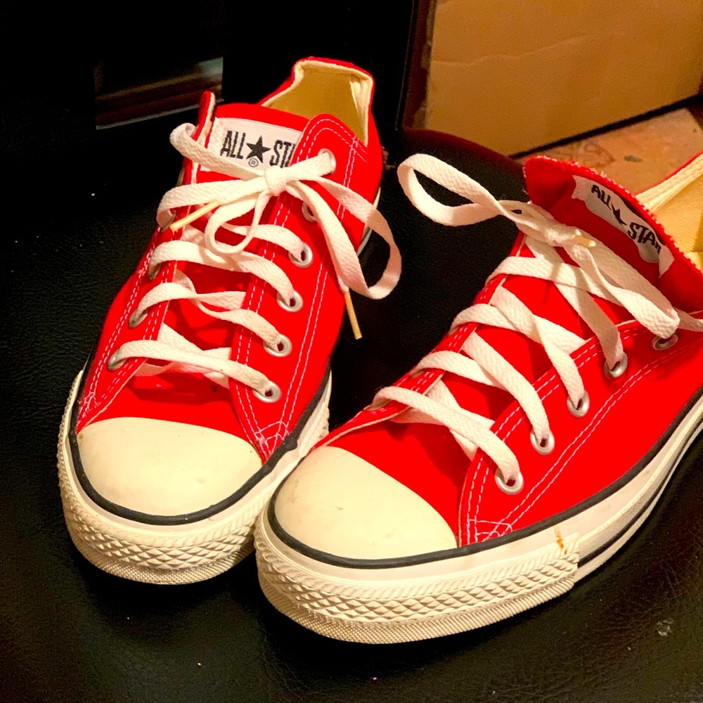 Red converse red carpet style